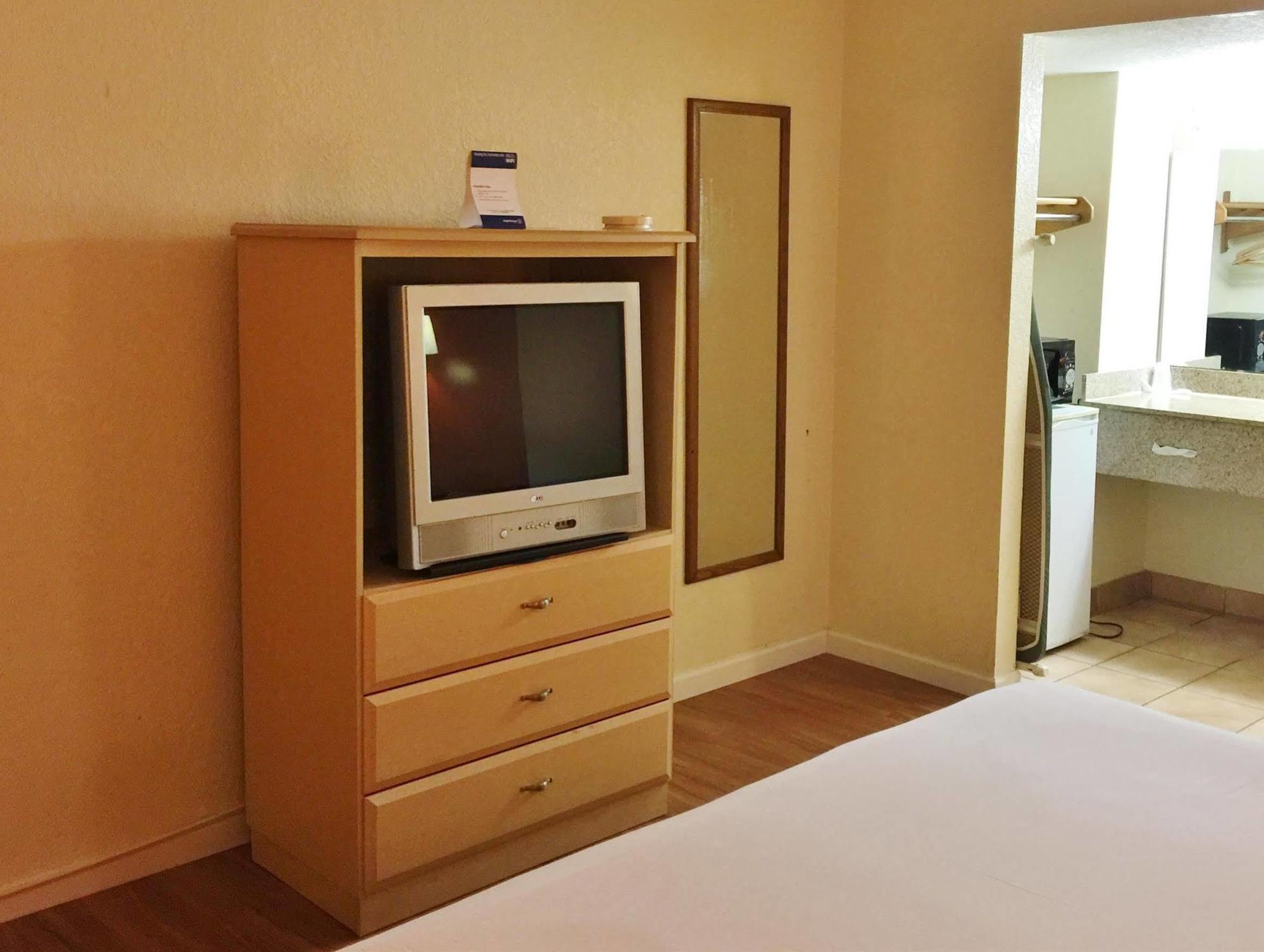 Country Hearth Inn- Kissimmee Eksteriør billede
